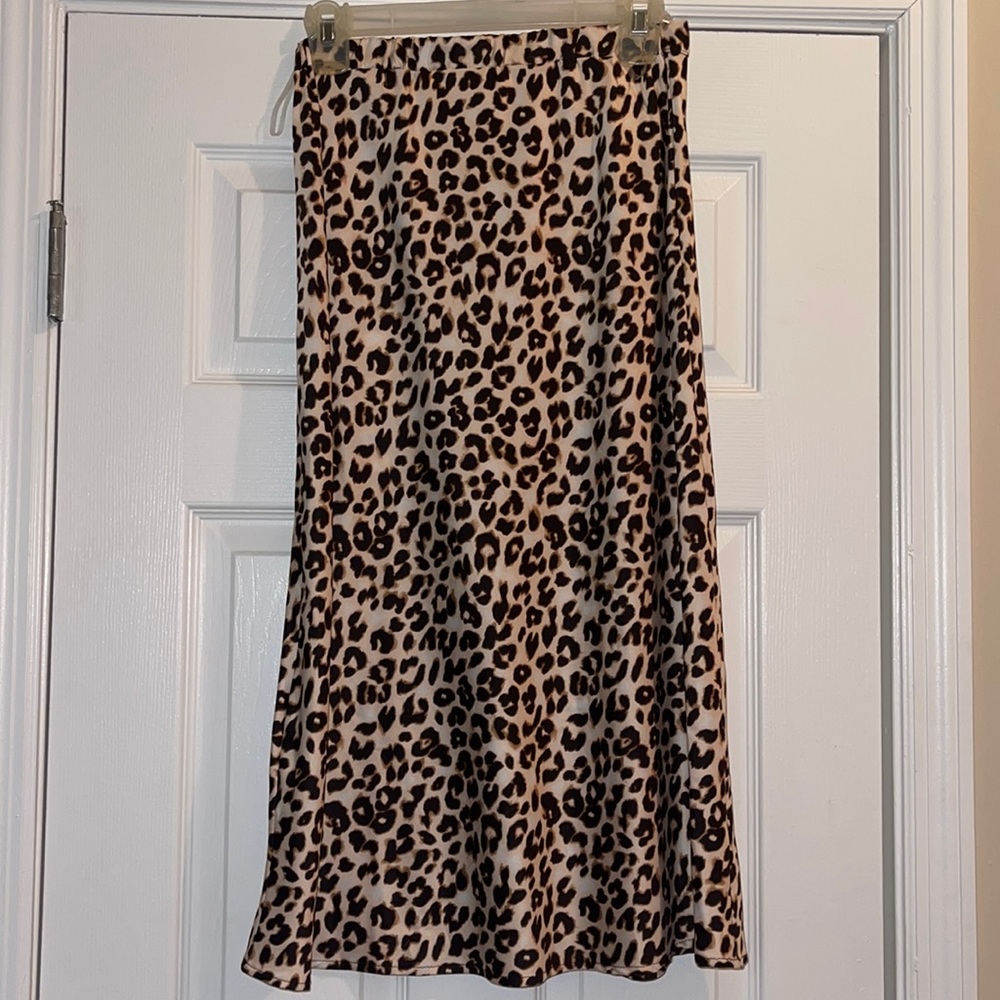 MIDI cheetah skirt